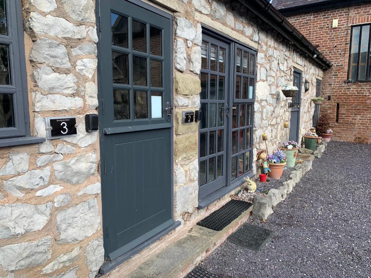 Dwylig Isa Holiday Cottages Rhuddlan Exteriör bild