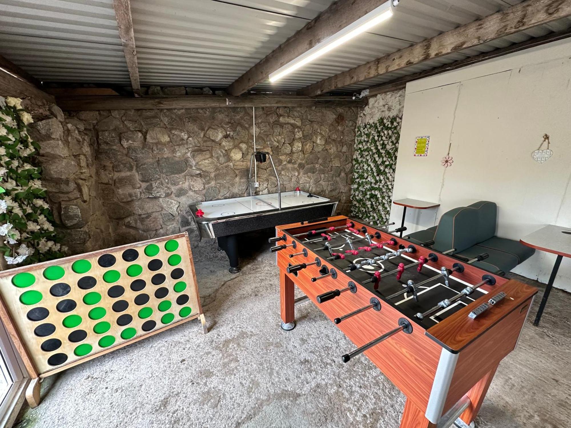 Dwylig Isa Holiday Cottages Rhuddlan Exteriör bild
