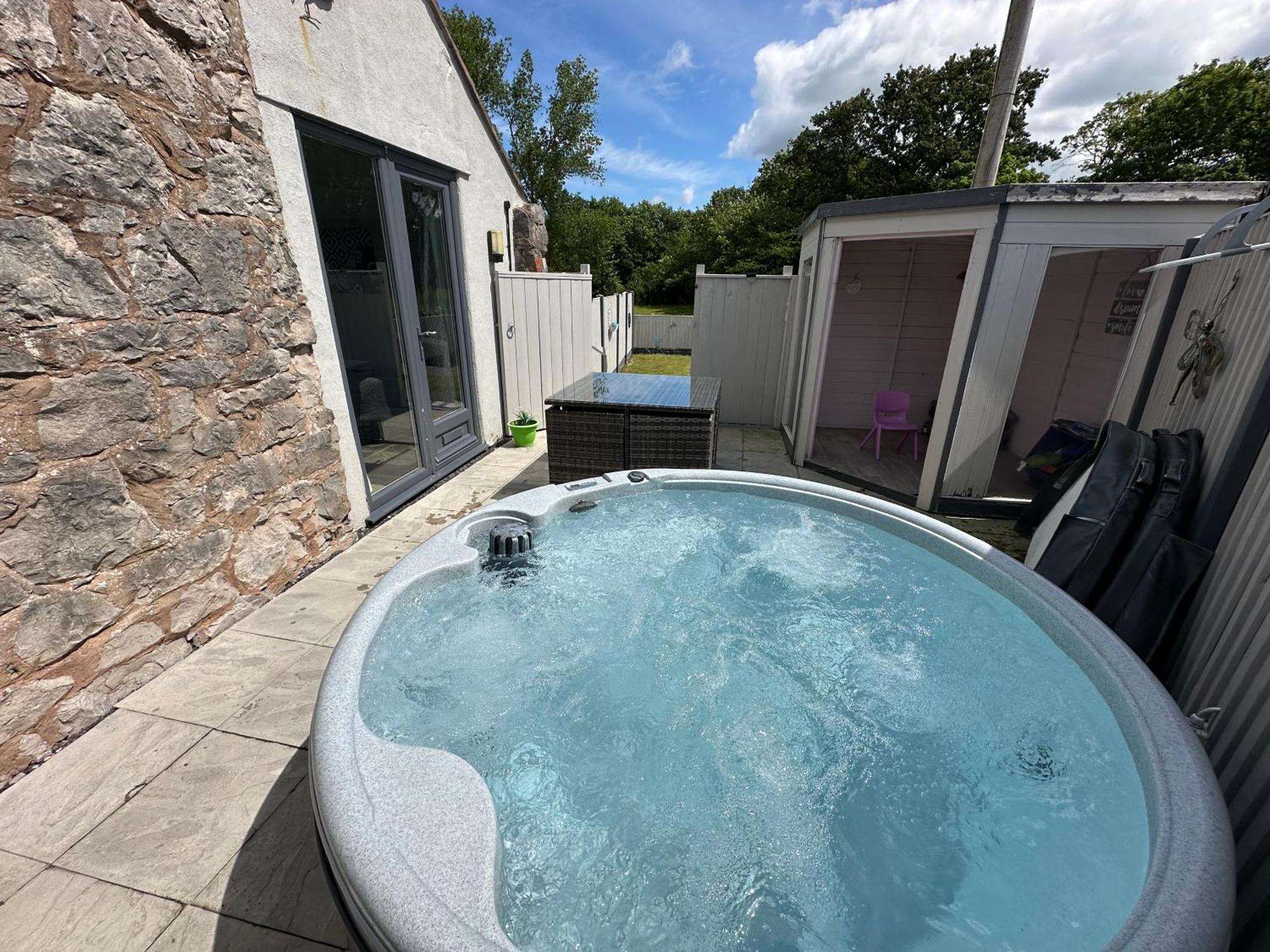Dwylig Isa Holiday Cottages Rhuddlan Exteriör bild