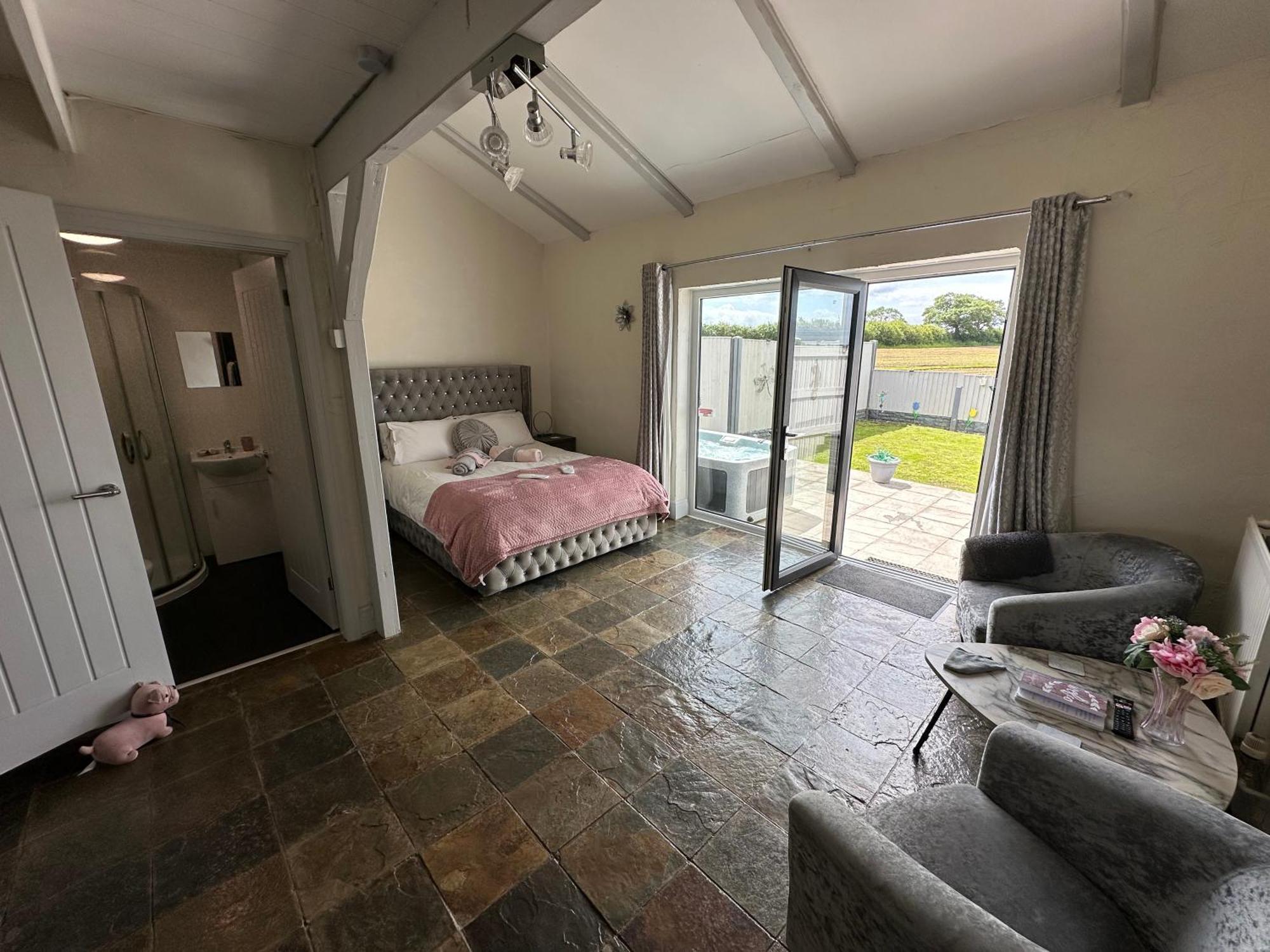 Dwylig Isa Holiday Cottages Rhuddlan Exteriör bild